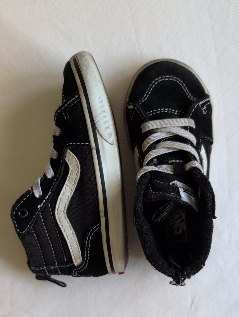 vans sk8-hi toddler black white high top zip sneakers size 9